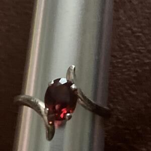 925 sterling silver garnet ring